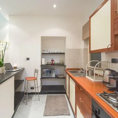 Old Port 4 Beds Apartamento *